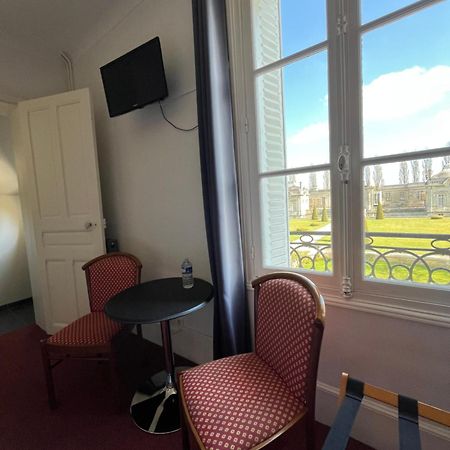 Hostellerie Le Griffon Blerancourt Luaran gambar